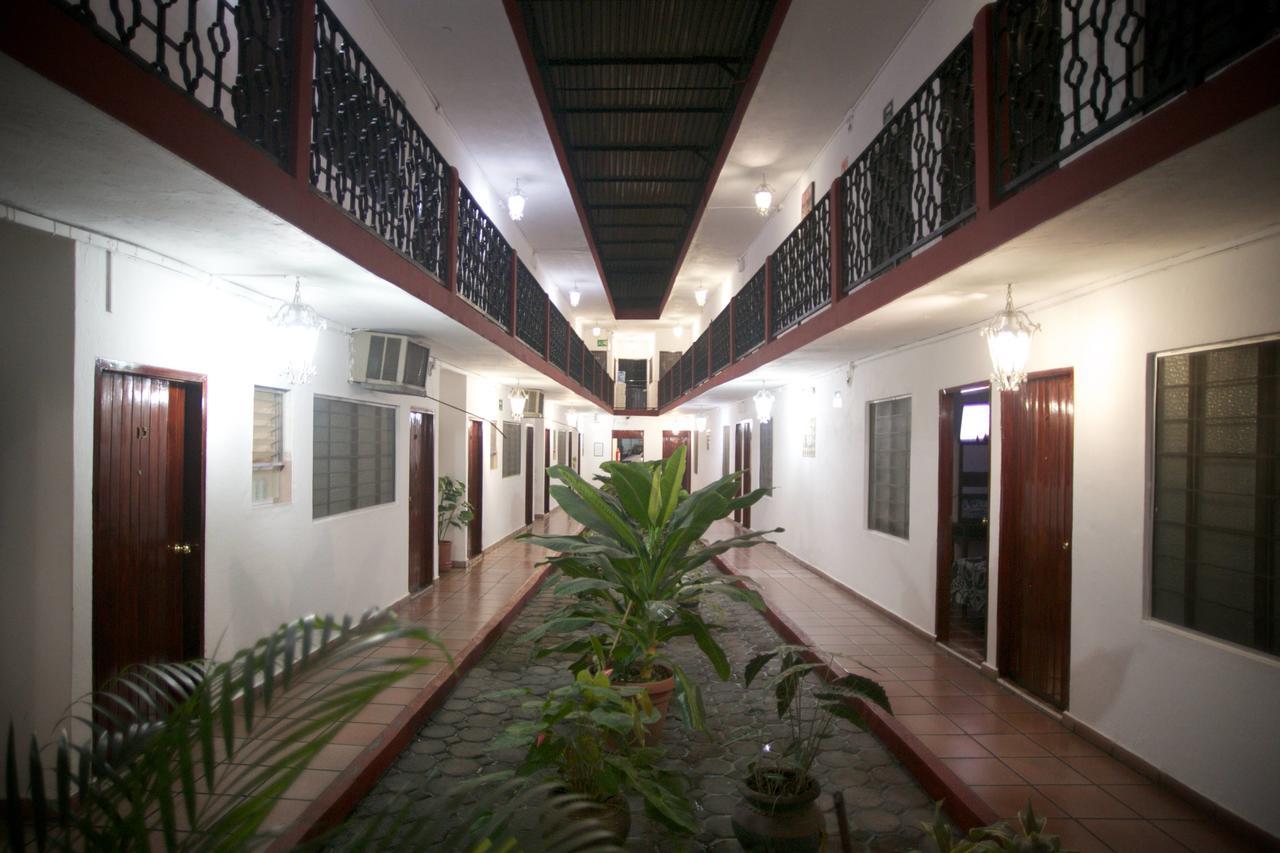 Hotel Maria De Lourdes Tuxtepec Exterior photo